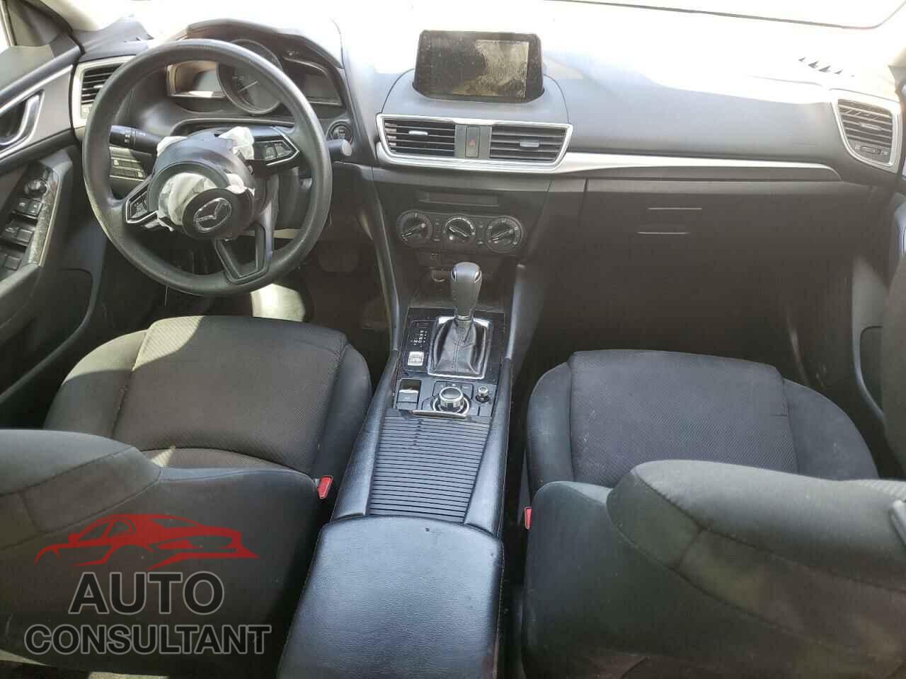 MAZDA 3 2017 - 3MZBN1U71HM123786
