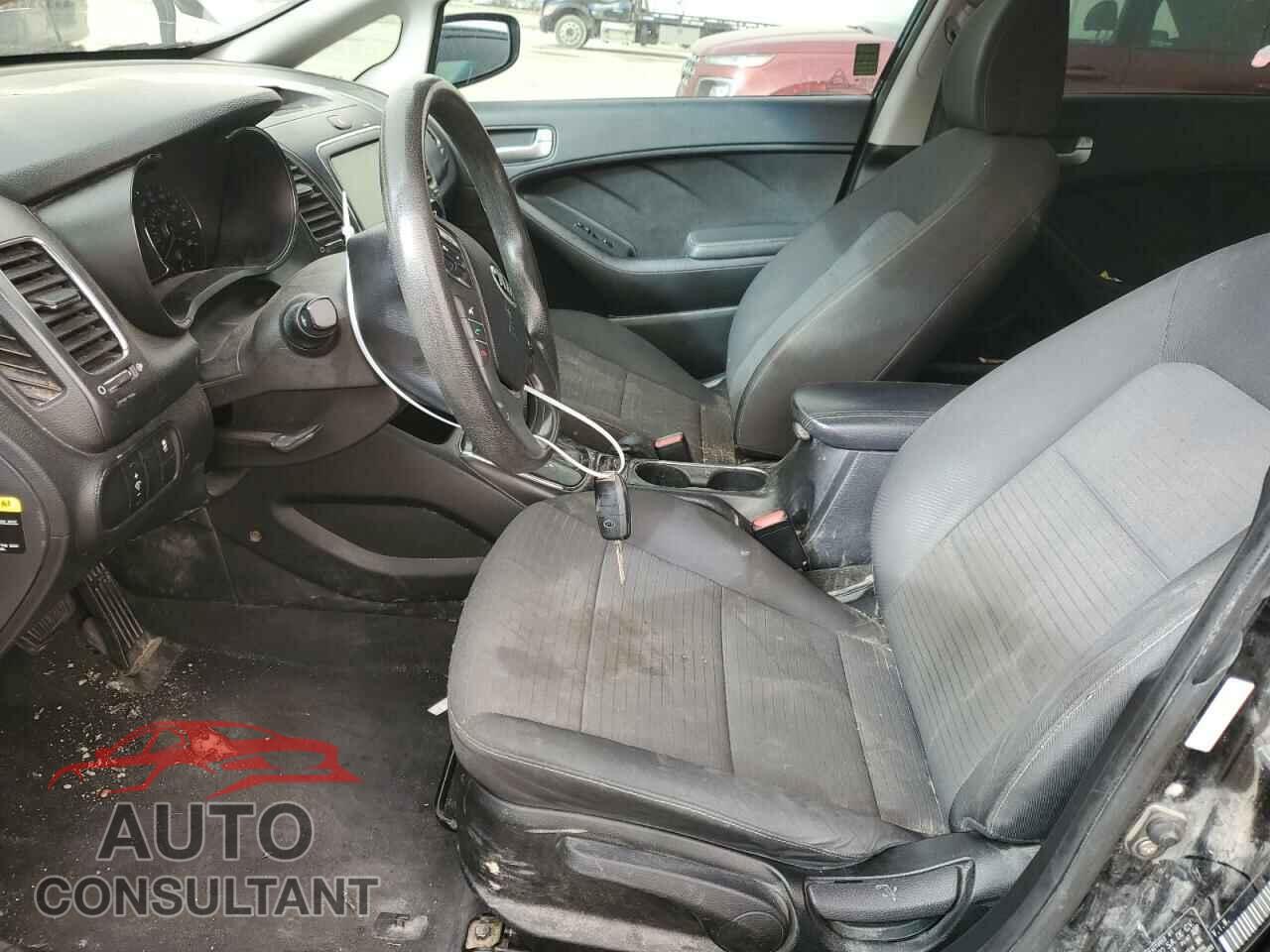 KIA FORTE 2018 - 3KPFL4A76JE220126