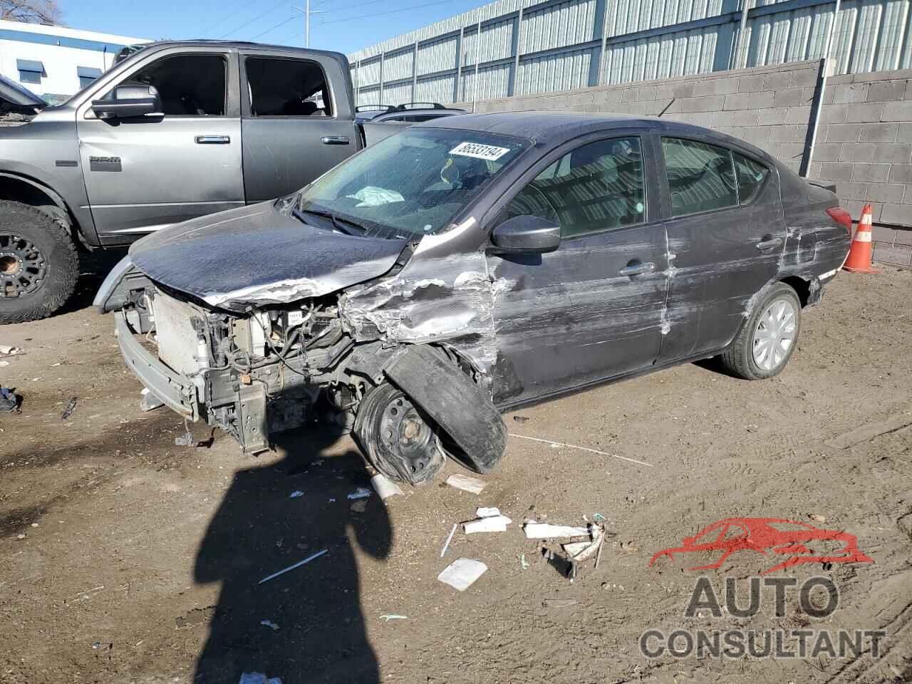 NISSAN VERSA 2019 - 3N1CN7AP5KL847334