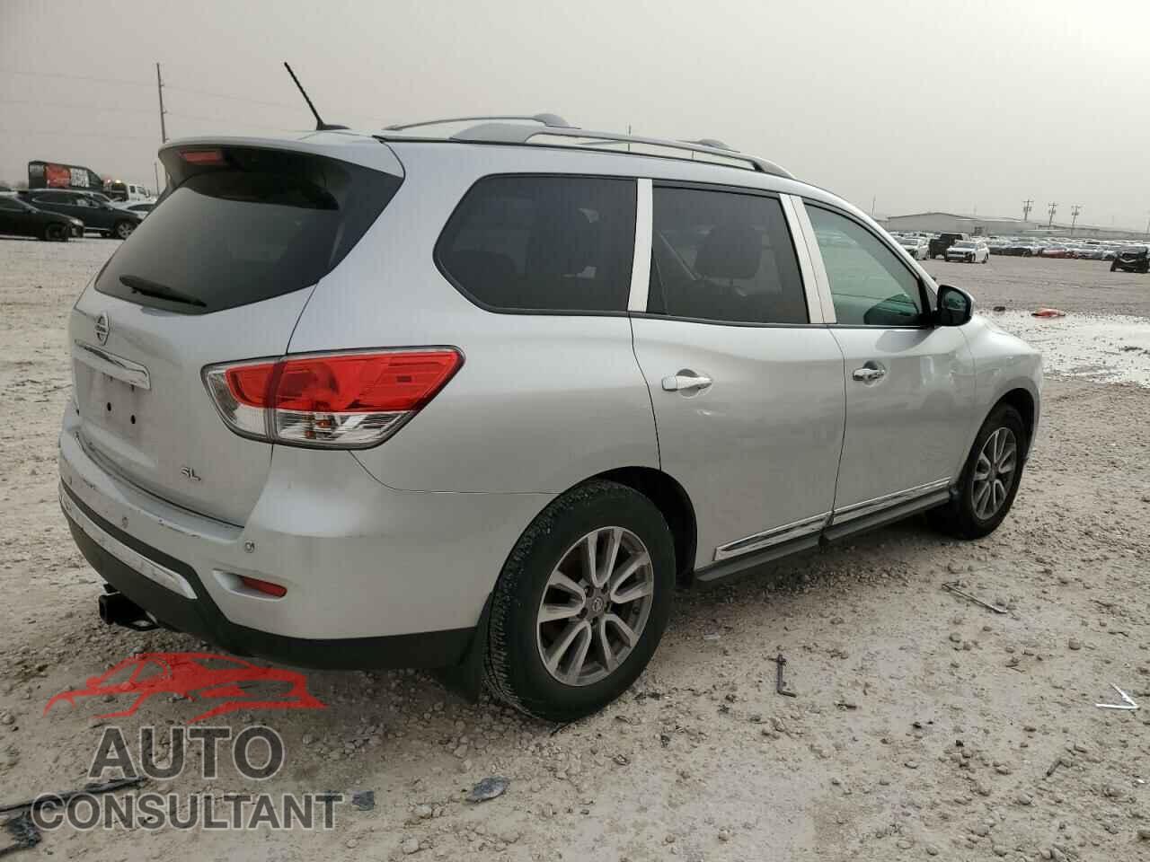 NISSAN PATHFINDER 2014 - 5N1AR2MN5EC643697