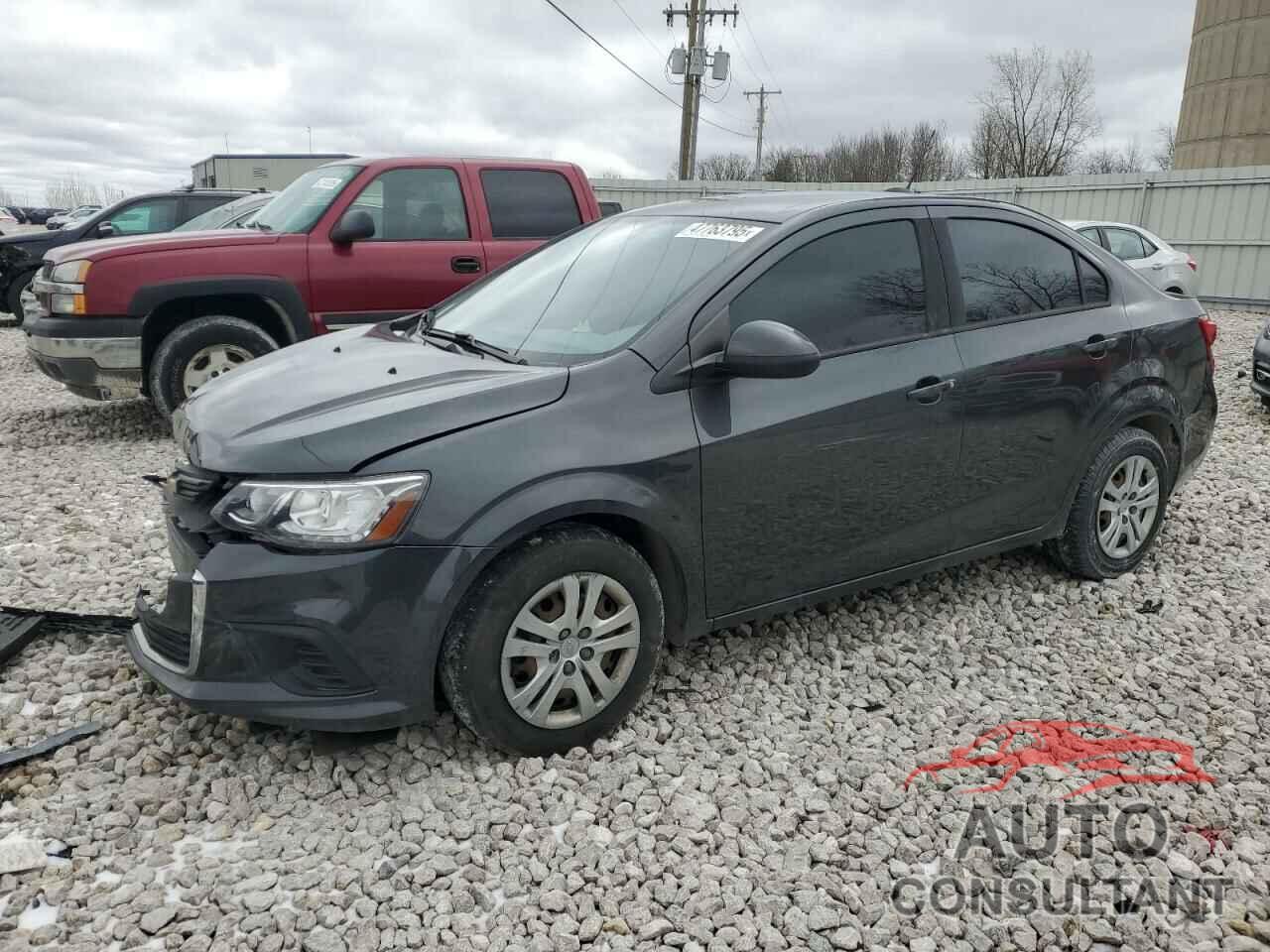 CHEVROLET SONIC 2018 - 1G1JB5SG9J4113034