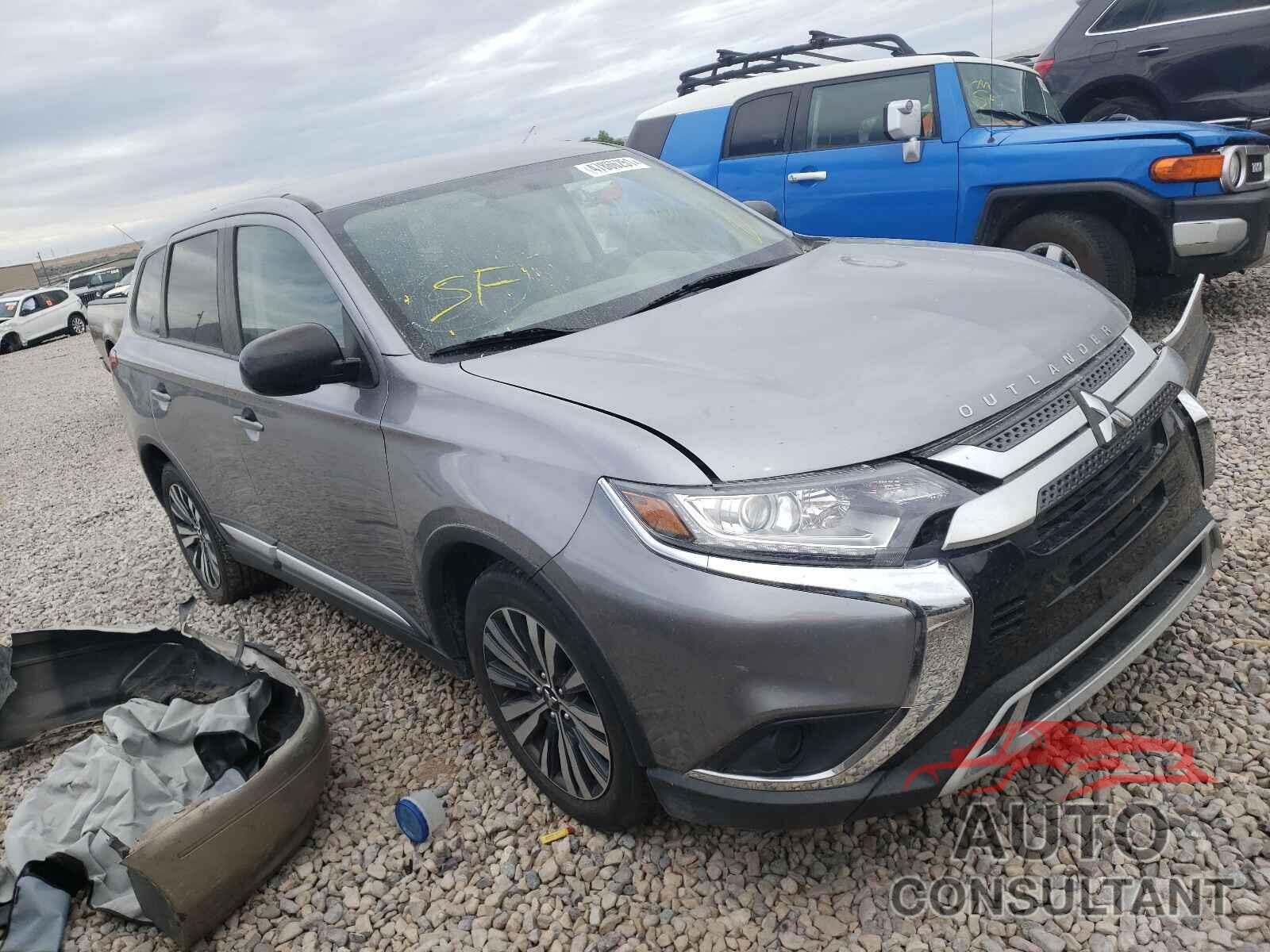 MITSUBISHI OUTLANDER 2019 - JA4AD2A3XKZ032315