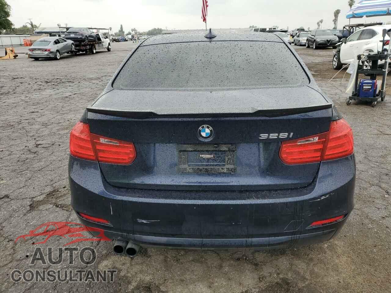 BMW 3 SERIES 2012 - WBA3C1C58CA696989
