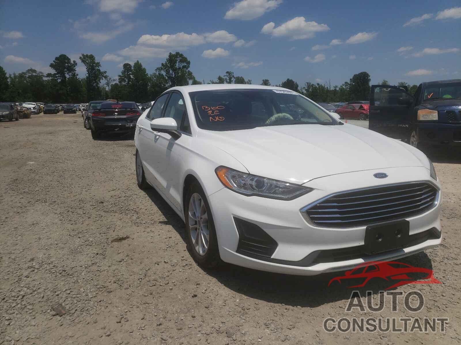 FORD FUSION 2020 - 3FA6P0H77LR131928