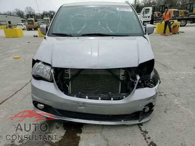 DODGE CARAVAN 2018 - 2C4RDGEG8JR254587