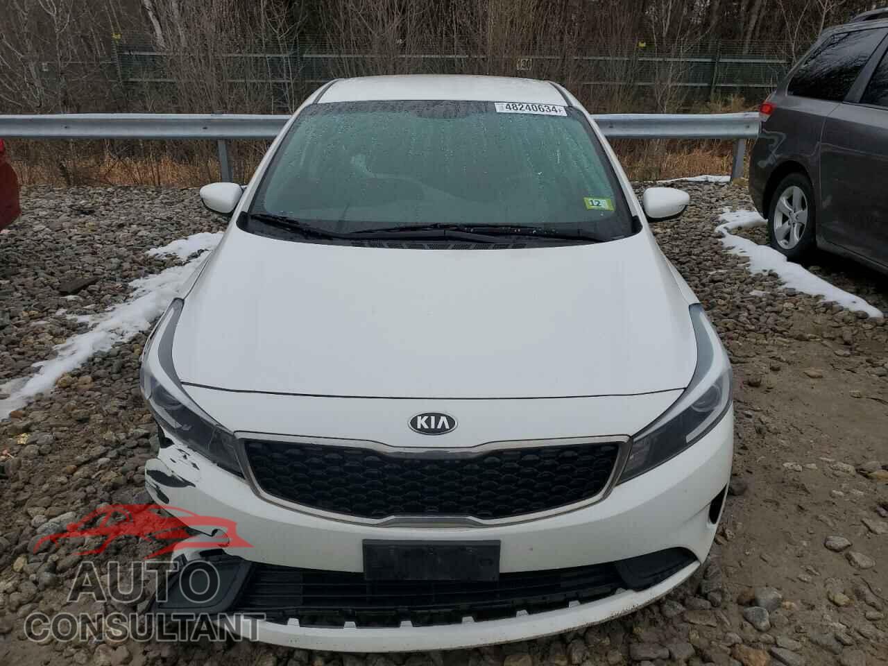 KIA FORTE 2017 - 3KPFL4A77HE051339