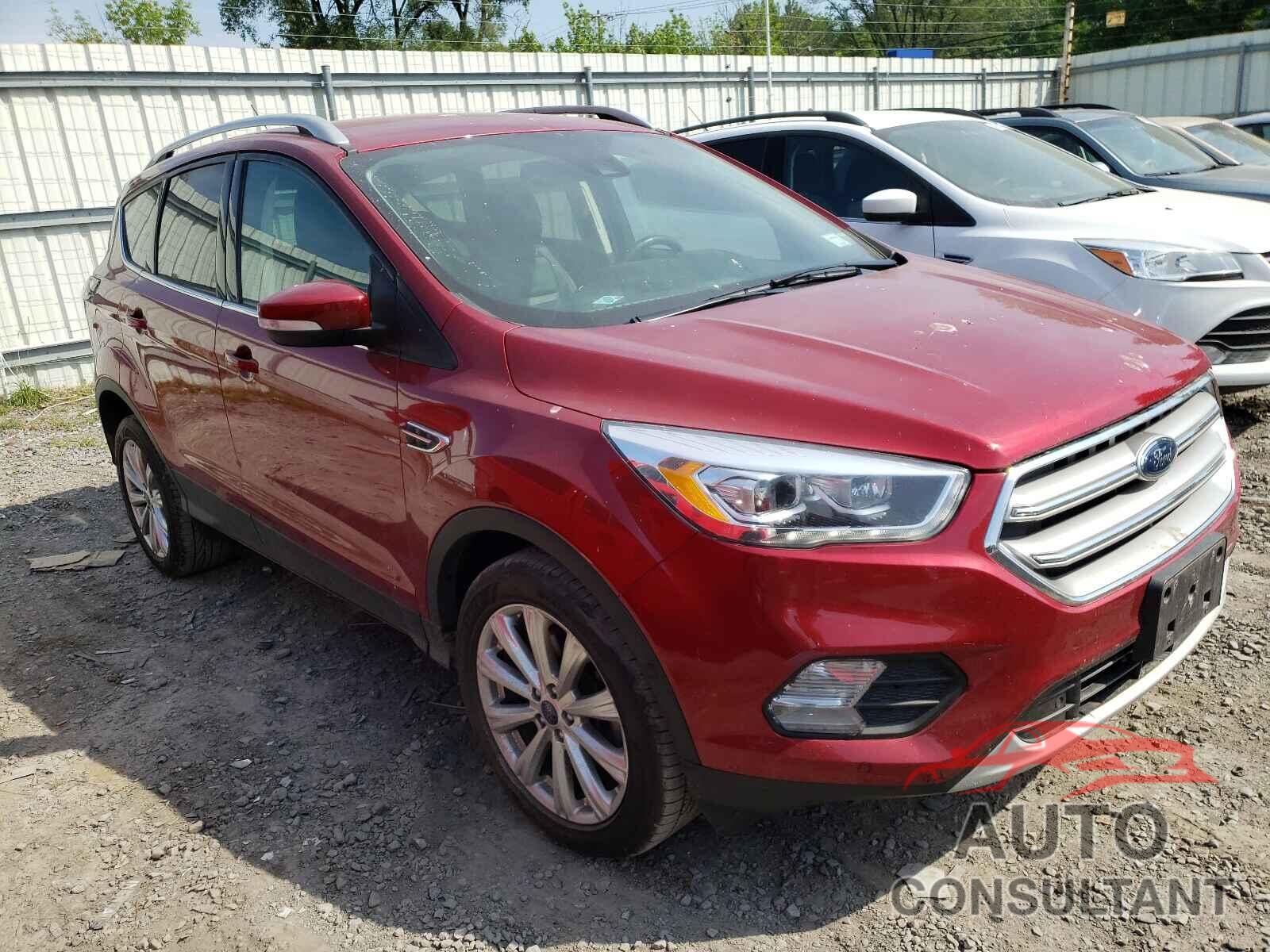 FORD ESCAPE 2017 - 1FMCU9J99HUD23885