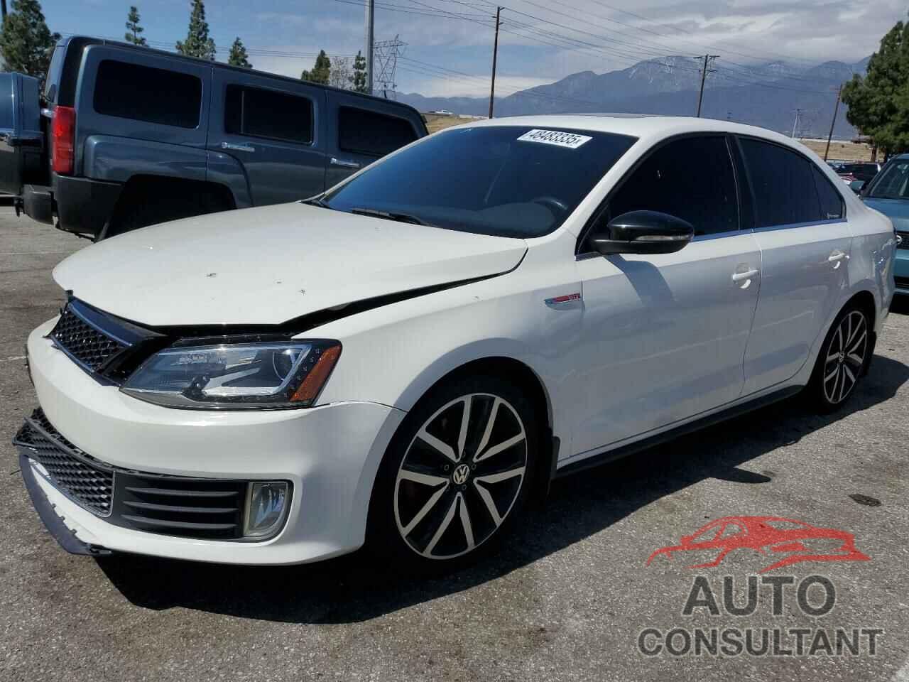 VOLKSWAGEN JETTA 2013 - 3VW4A7AJXDM358530