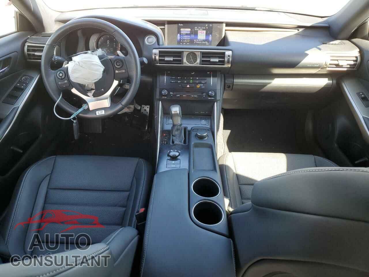 LEXUS IS 2014 - JTHBF1D23E5017814