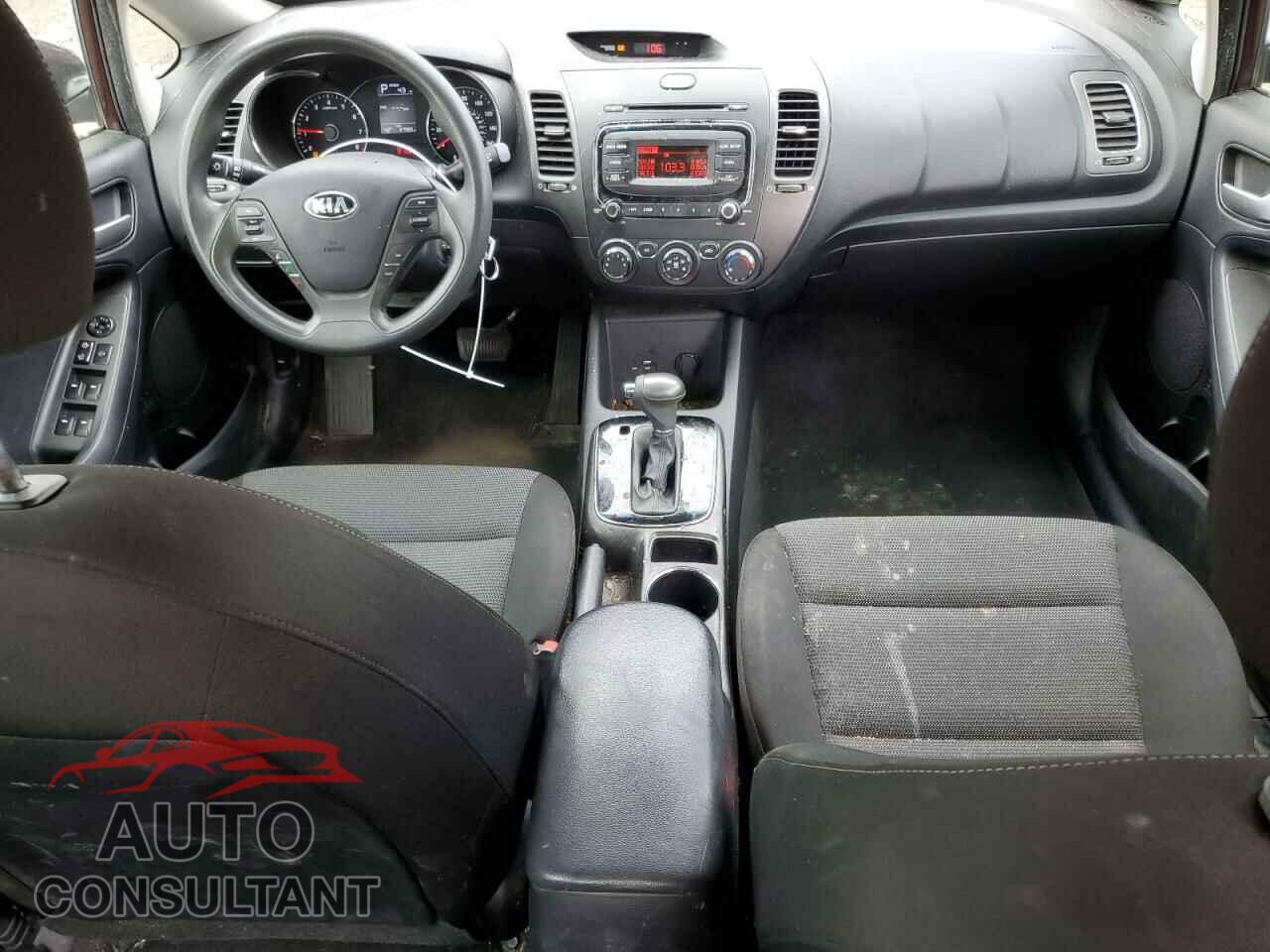 KIA FORTE 2017 - 3KPFK4A78HE110255