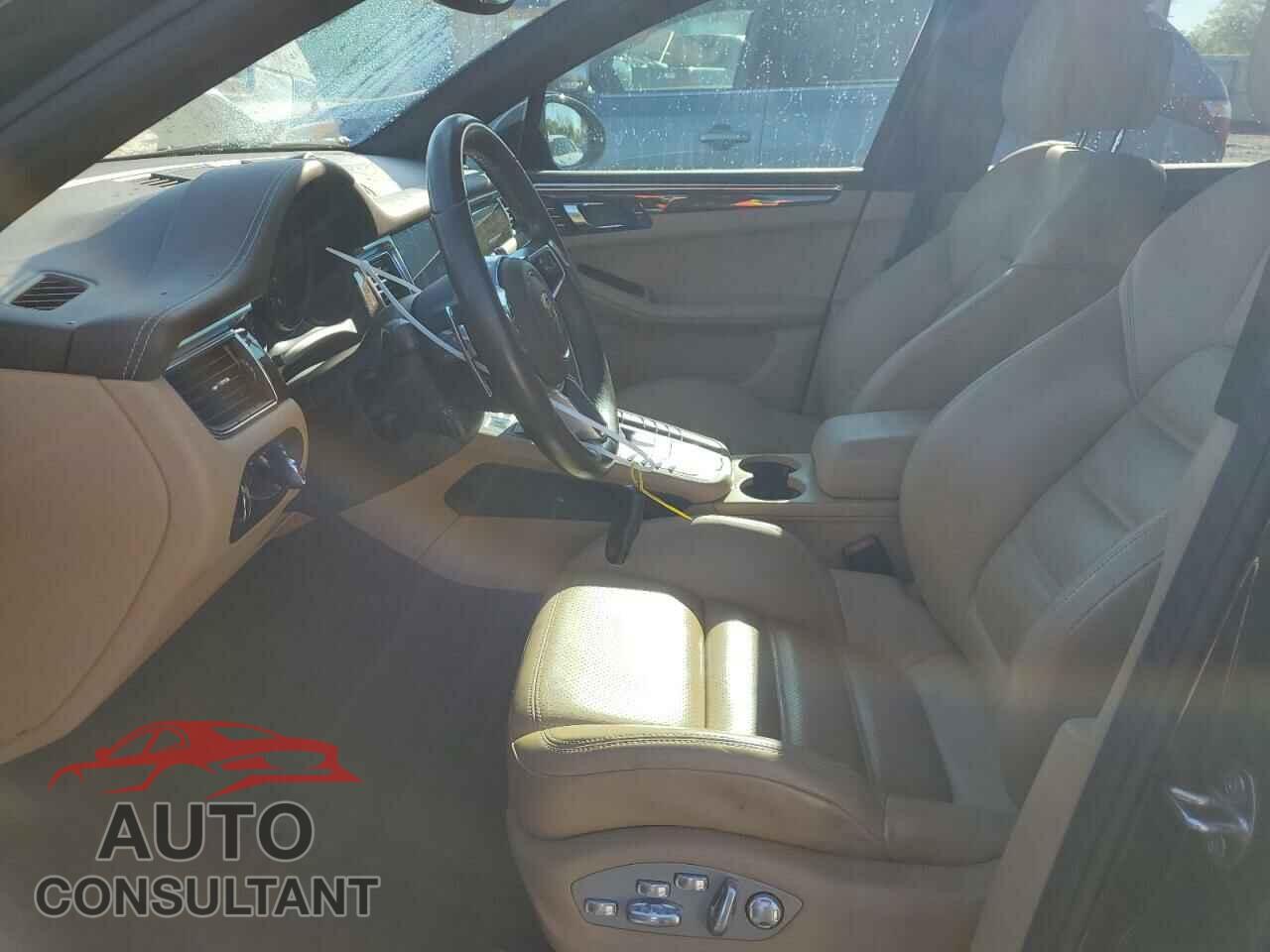 PORSCHE MACAN 2017 - WP1AG2A56HLB51858