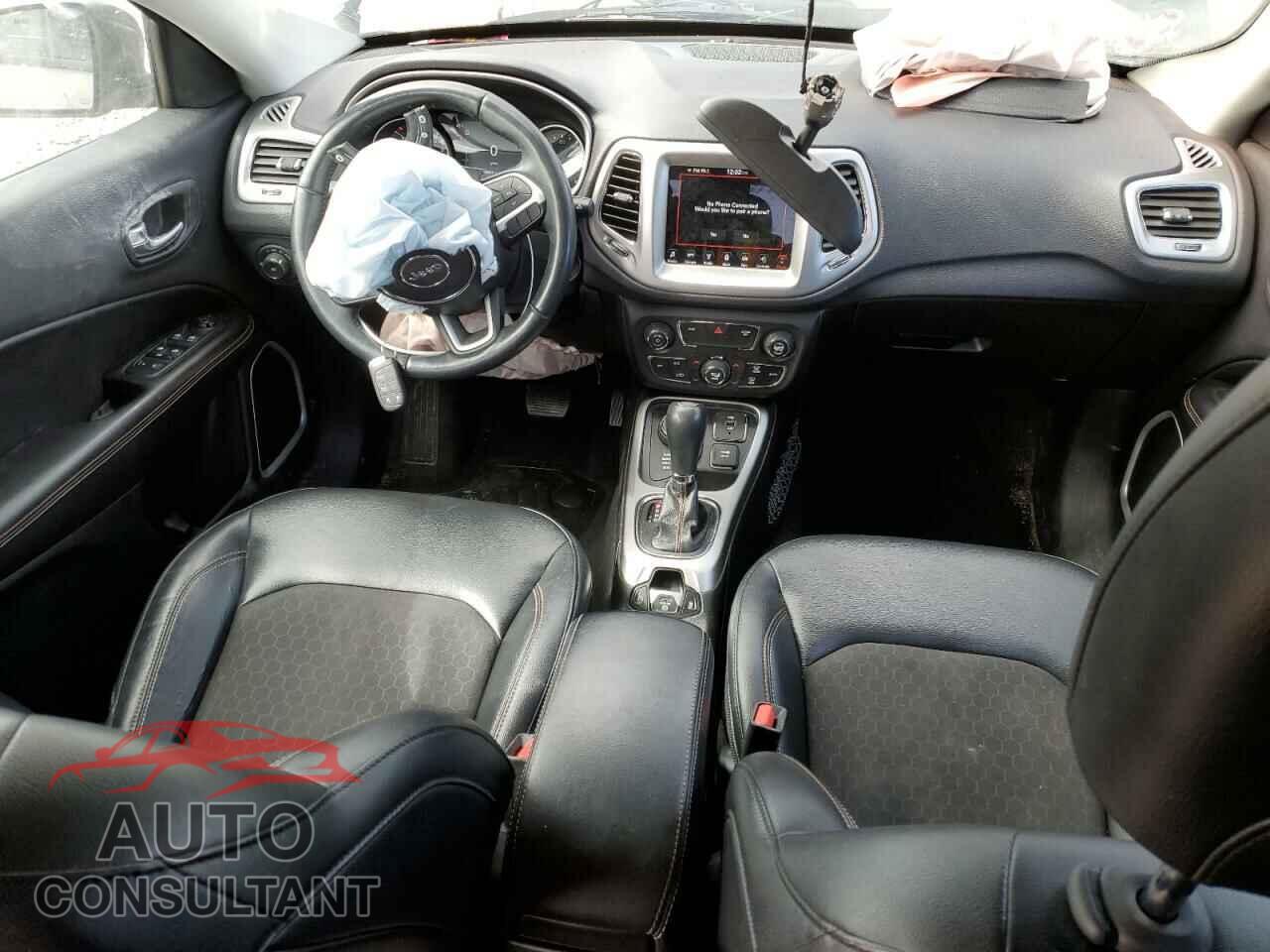 JEEP COMPASS 2017 - 3C4NJDBB8HT628069