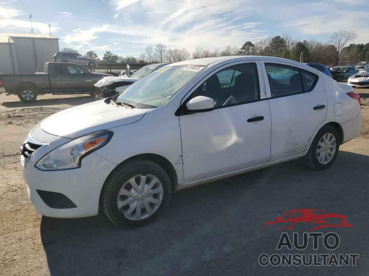NISSAN VERSA 2017 - 3N1CN7AP3HL884343