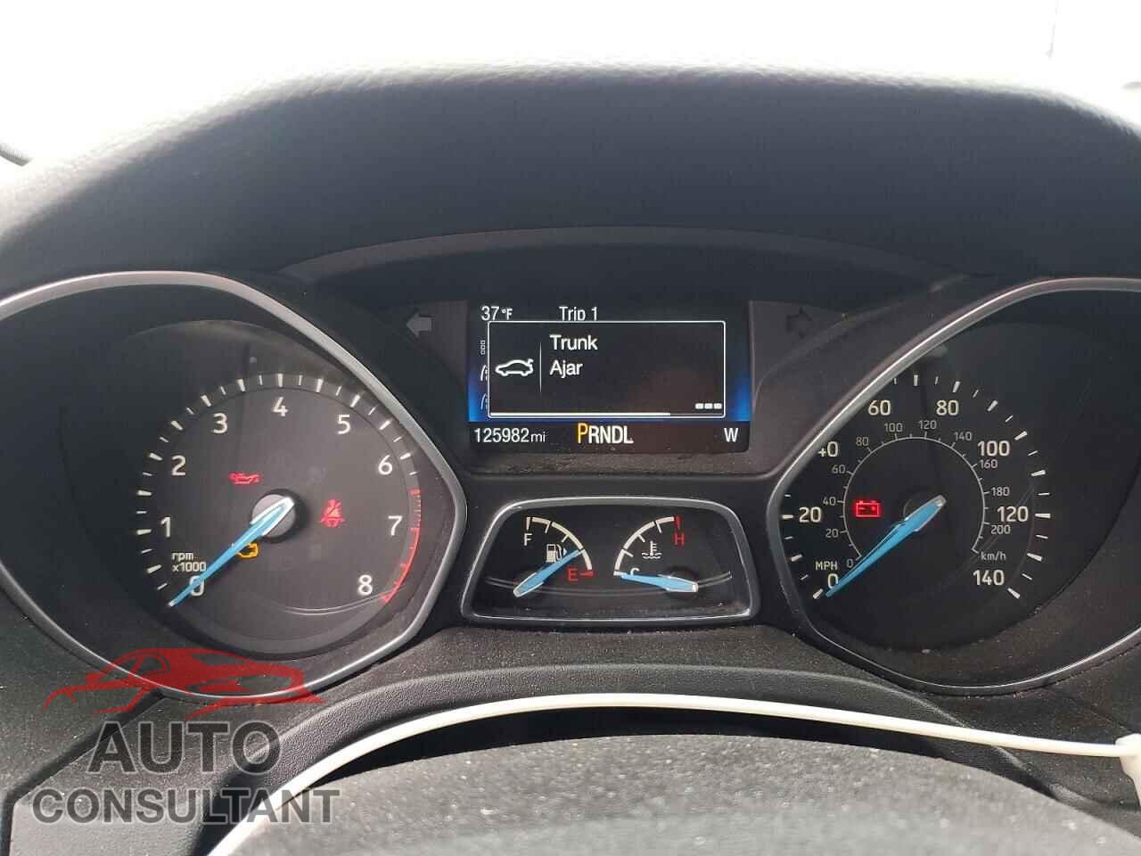 FORD FOCUS 2016 - 1FADP3F28GL357612