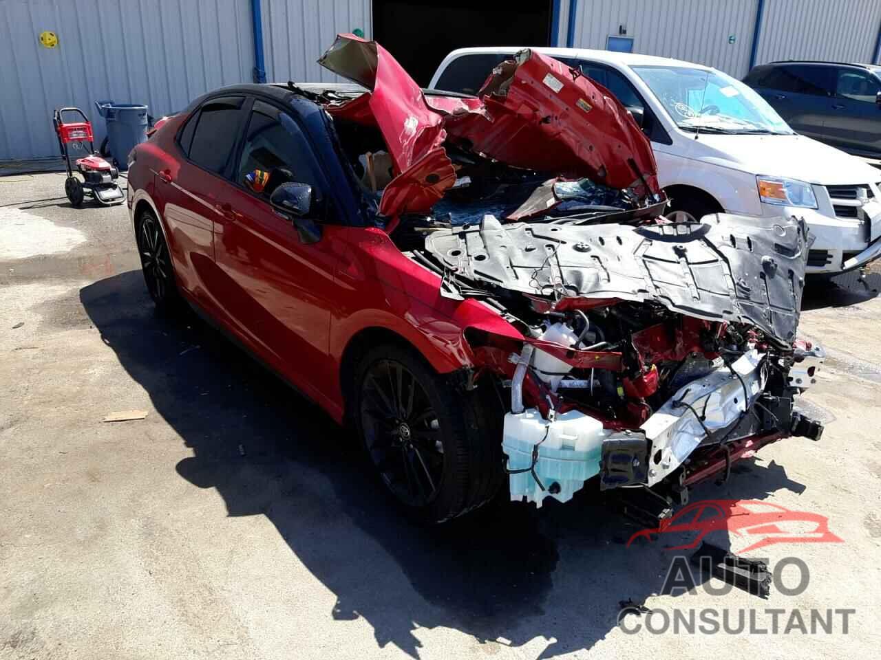 TOYOTA CAMRY 2021 - 4T1KZ1AK5MU050536
