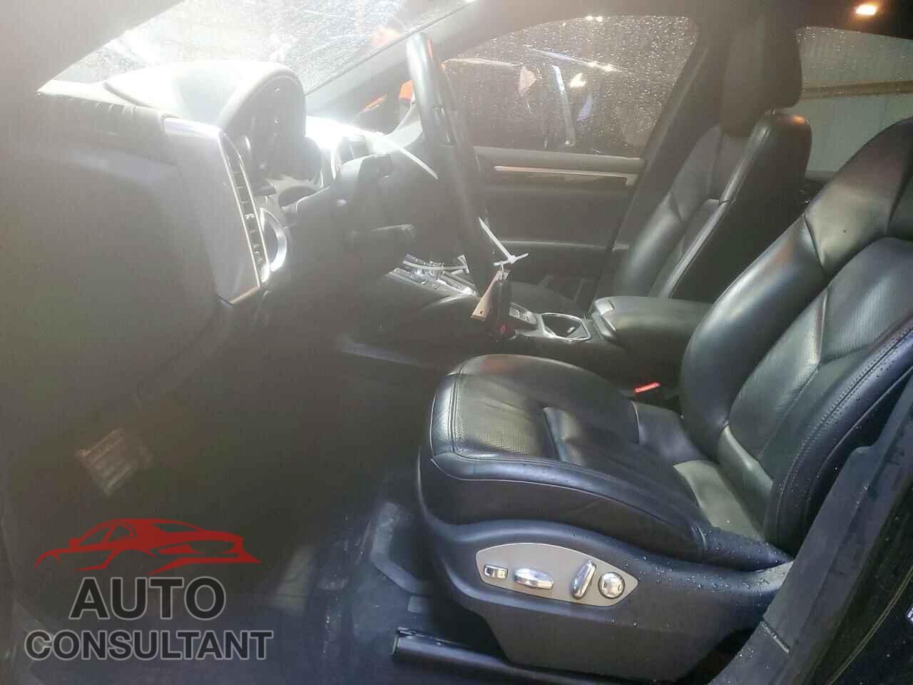 PORSCHE CAYENNE 2013 - WP1AF2A25DLA40415