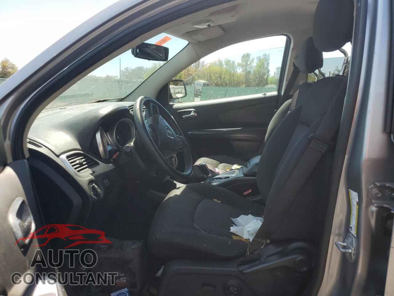 DODGE JOURNEY 2015 - 3C4PDCBG2FT742667