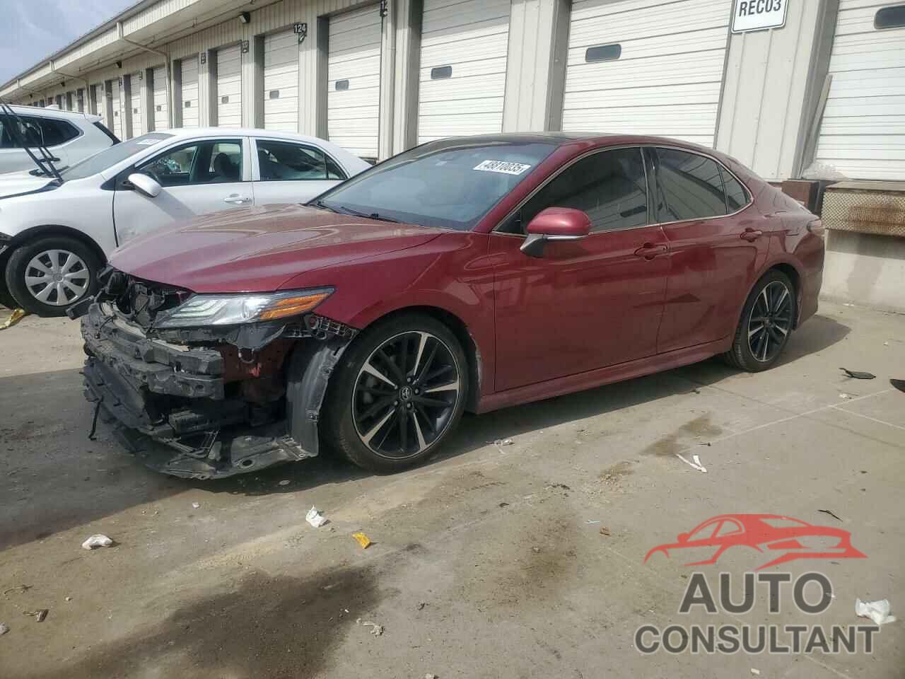 TOYOTA CAMRY 2018 - 4T1B61HK8JU520293