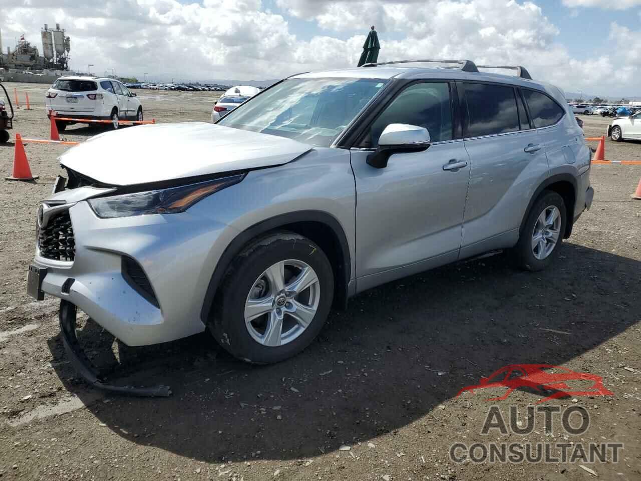 TOYOTA HIGHLANDER 2022 - 5TDCZRBH8NS207167