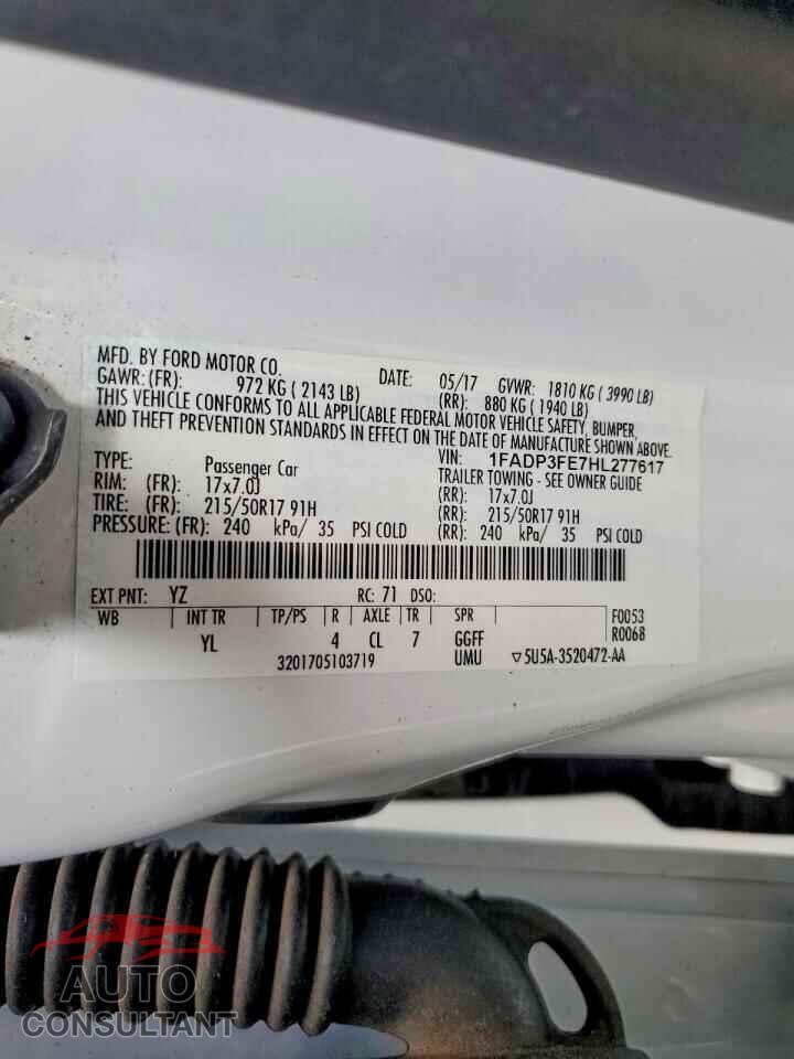 FORD FOCUS 2017 - 1FADP3FE7HL277617