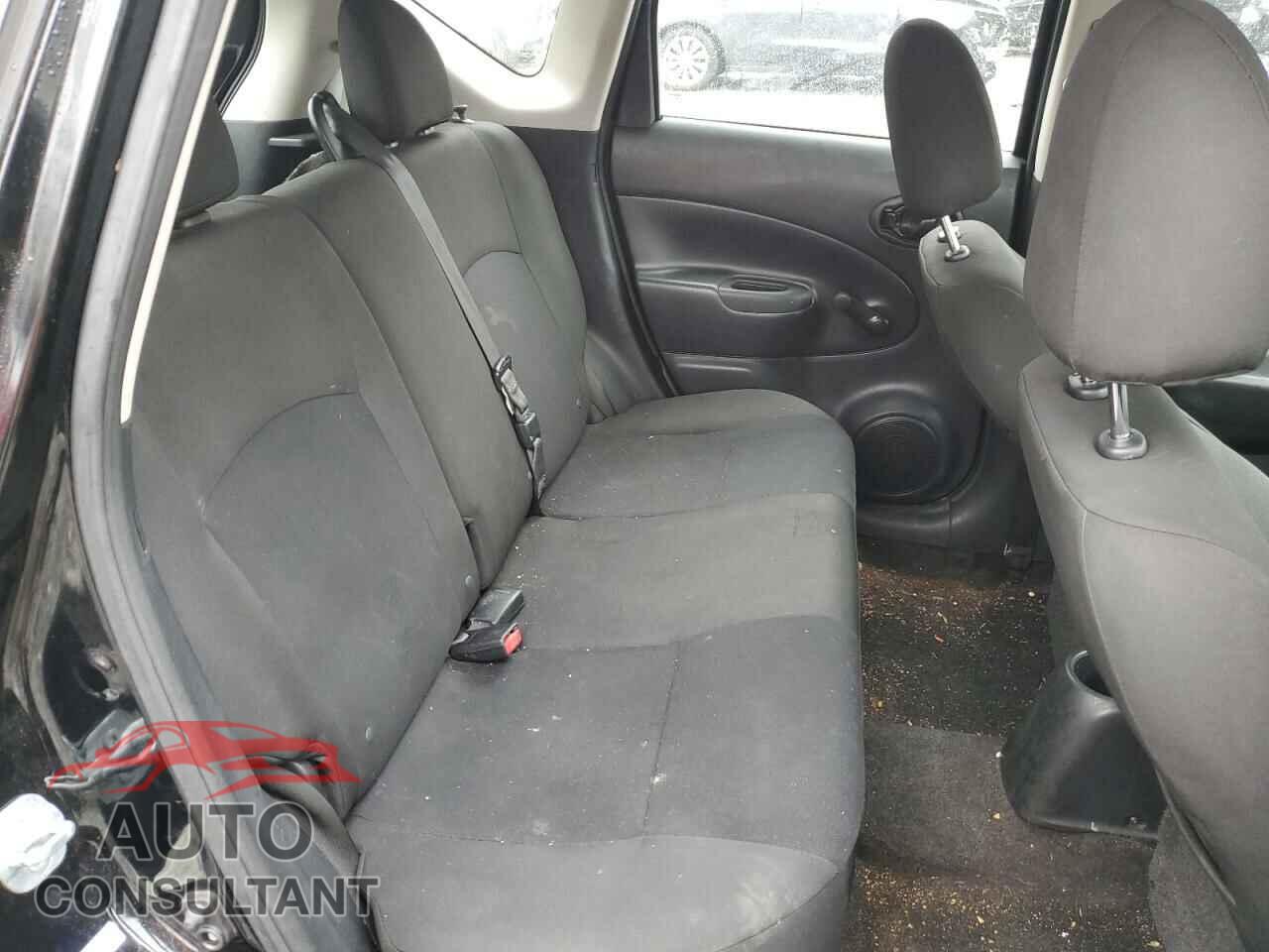 NISSAN VERSA 2017 - 3N1CE2CP3HL353885