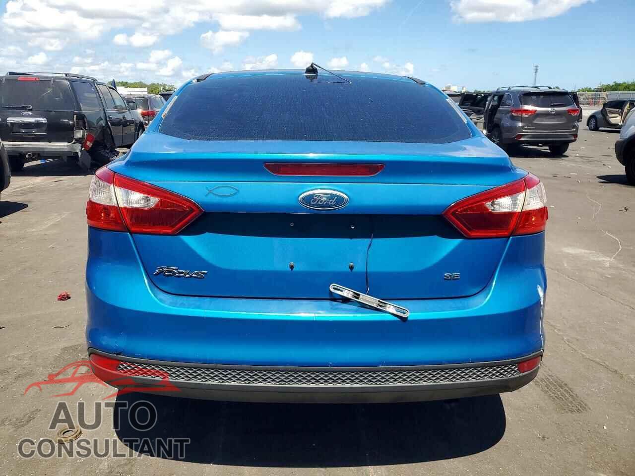 FORD FOCUS 2012 - 1FAHP3F2XCL122608