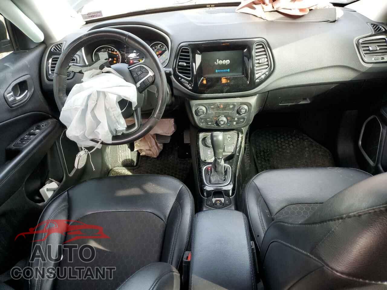 JEEP COMPASS 2020 - 3C4NJDBB1LT132670