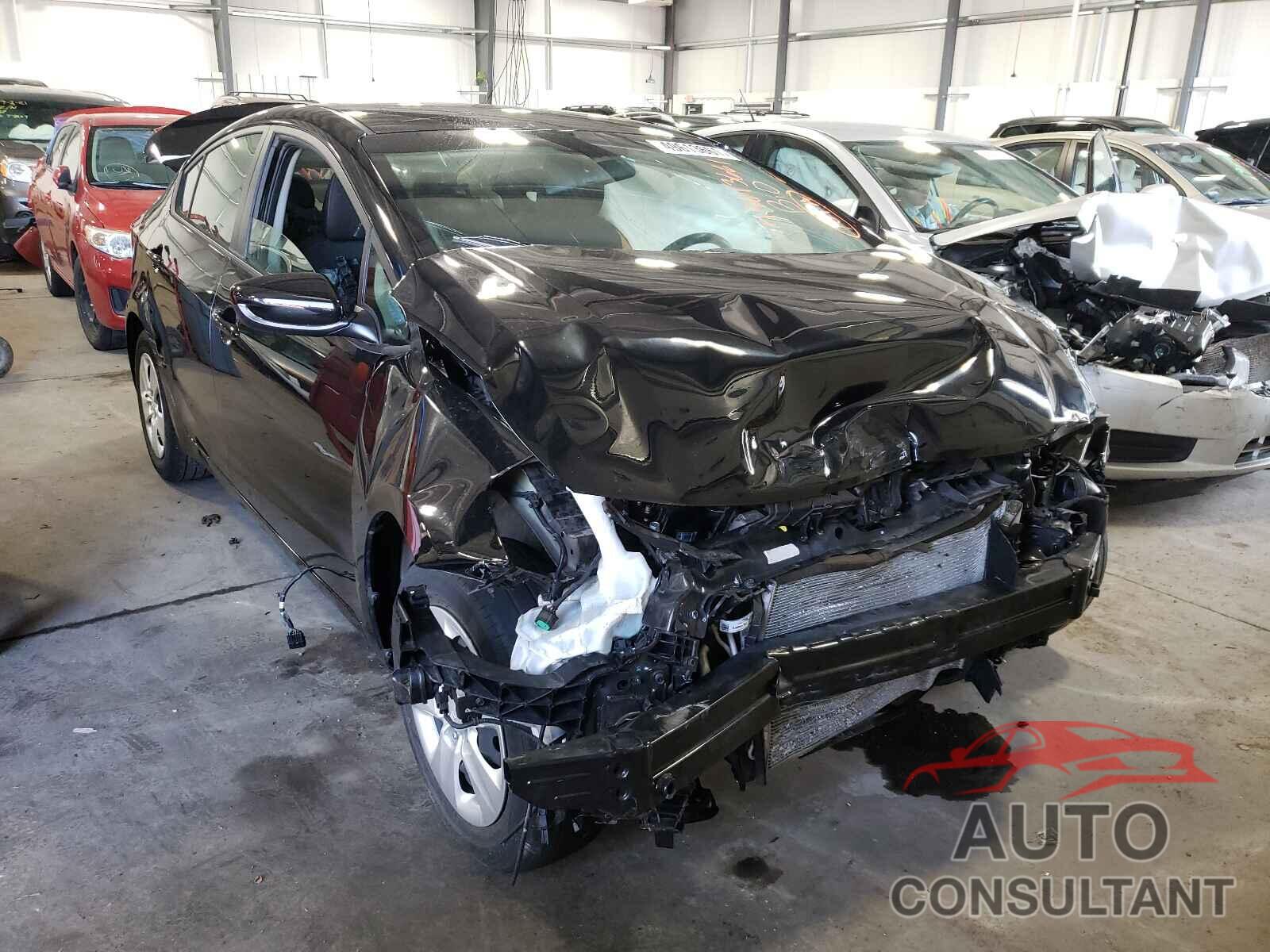 KIA FORTE 2017 - 3KPFK4A79HE141627