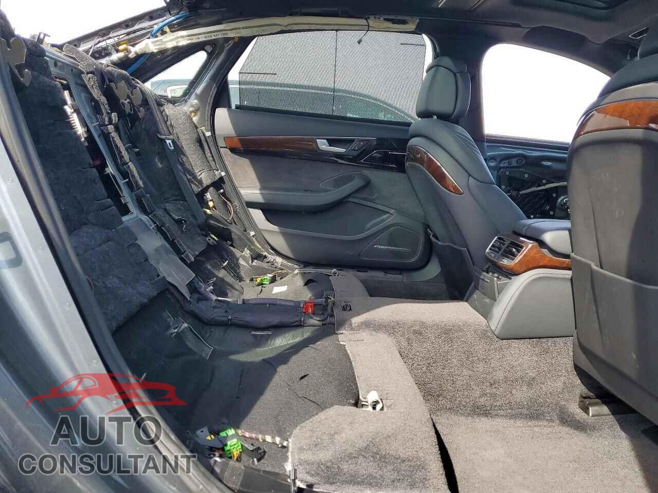 AUDI A8 2016 - WAU34AFD0GN014217