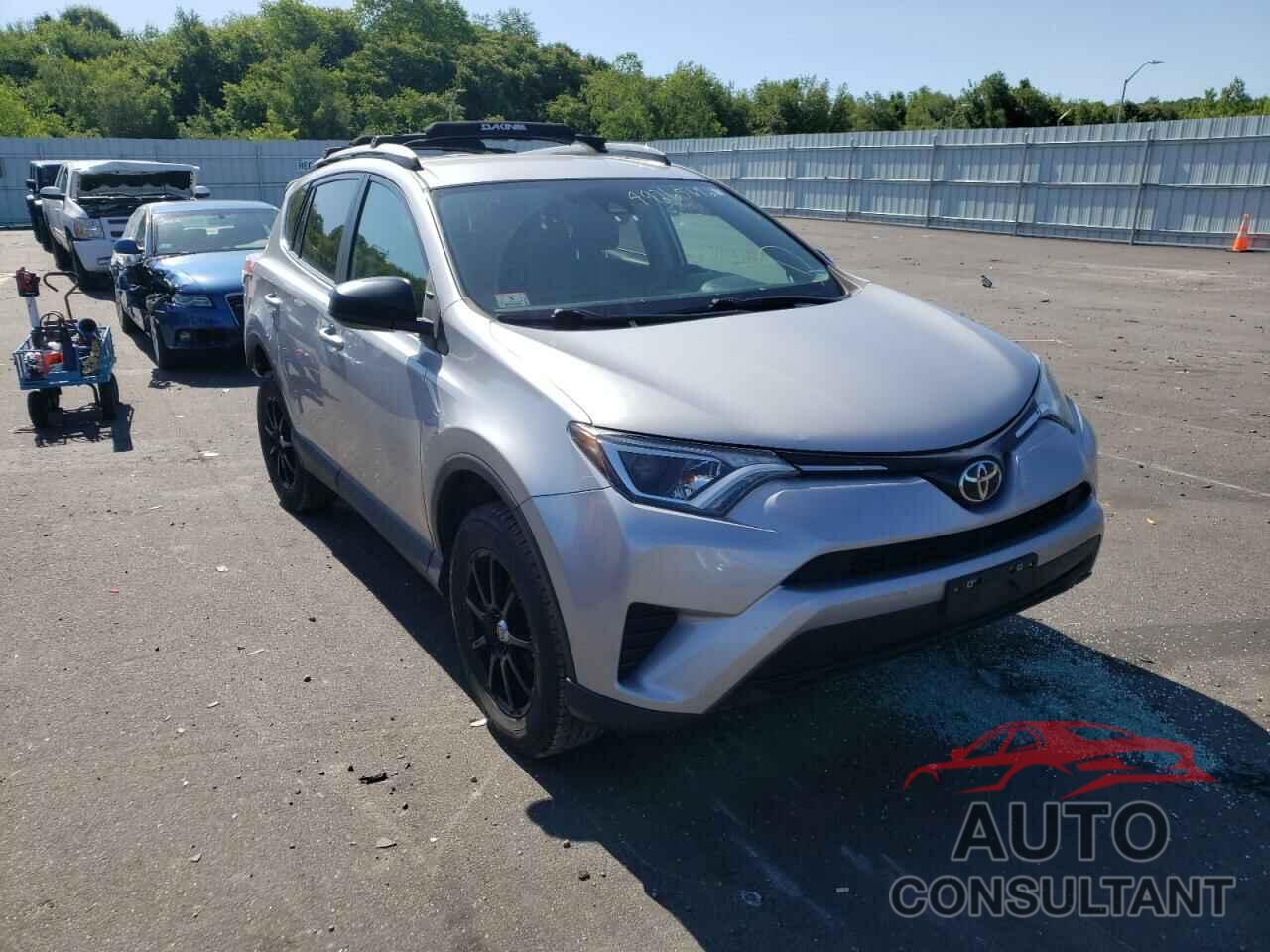 TOYOTA RAV4 2017 - 2T3BFREV3HW604309