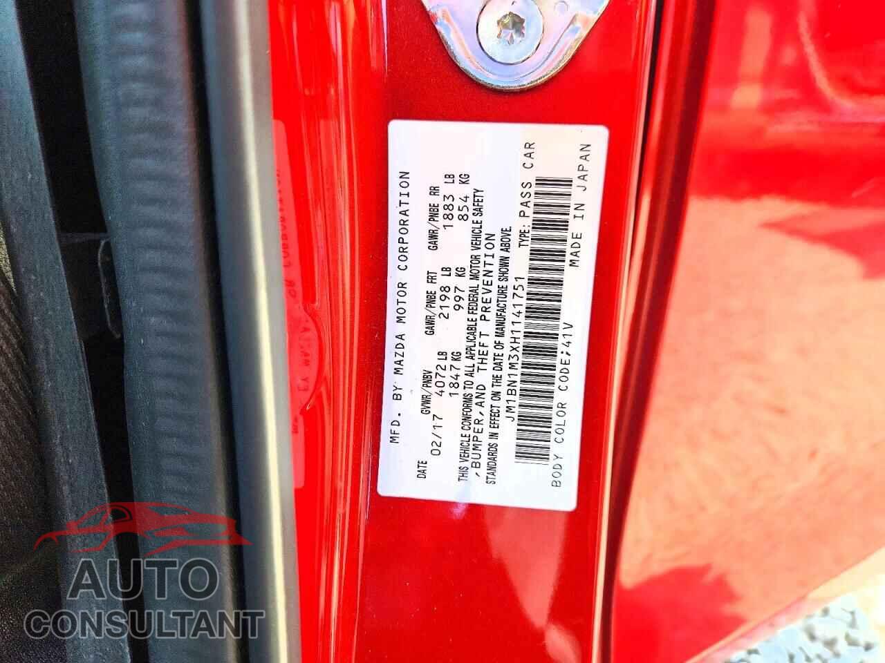 MAZDA 3 2017 - JM1BN1M3XH1141751