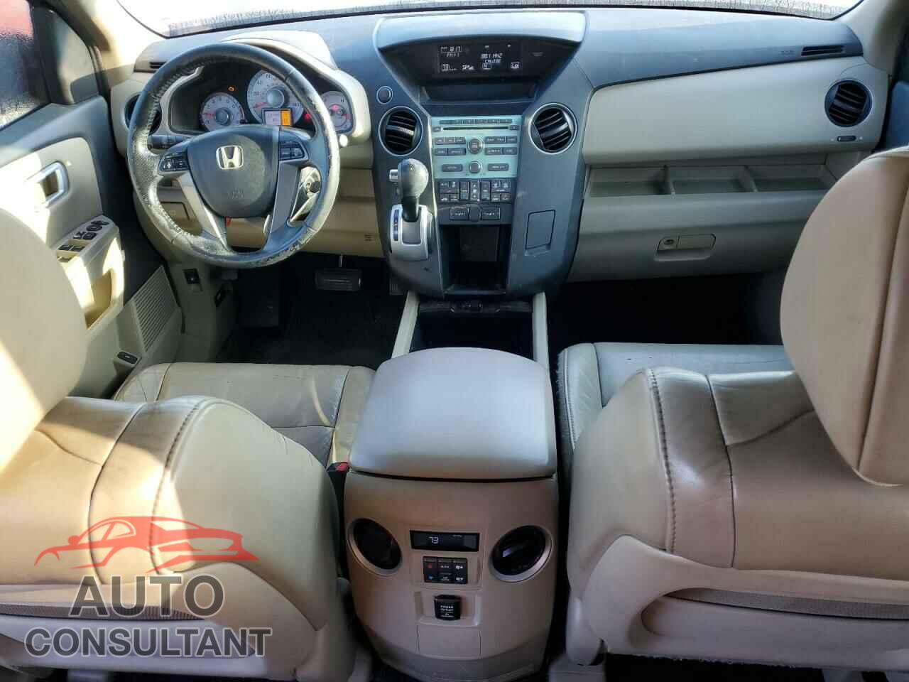 HONDA PILOT 2011 - 5FNYF3H58BB044836