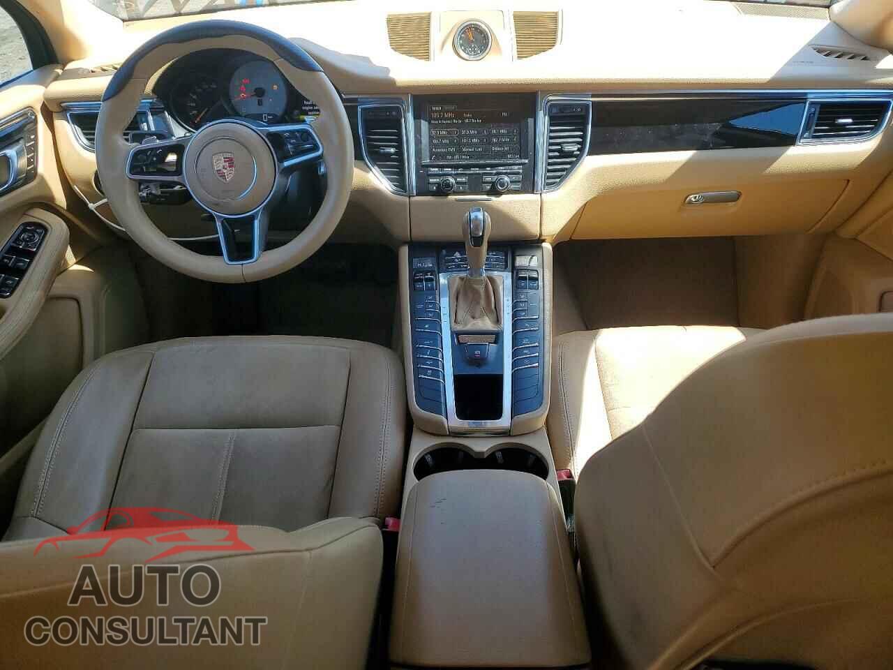 PORSCHE MACAN 2015 - WP1AB2A59FLB55012