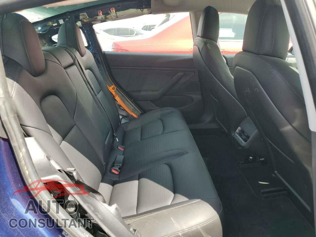 TESLA MODEL 3 2018 - 5YJ3E1EA5JF076550