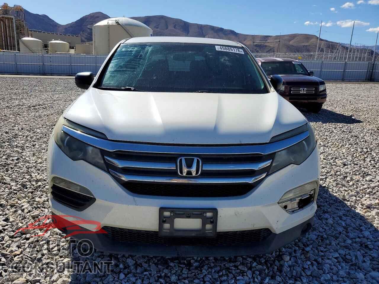 HONDA PILOT 2017 - 5FNYF5H18HB005102