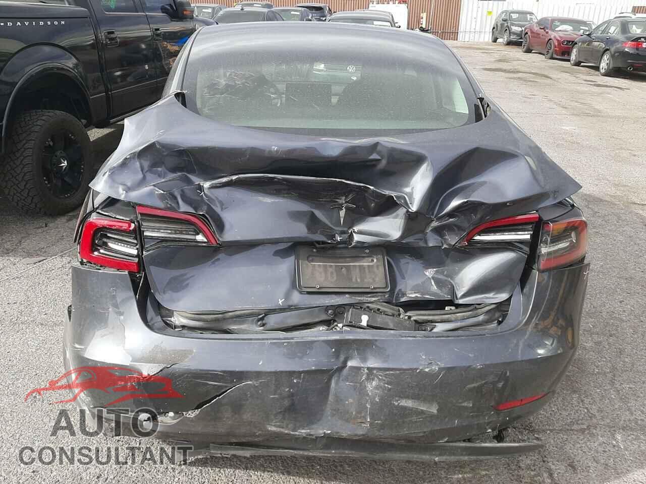TESLA MODEL 3 2023 - 5YJ3E1EA8PF456636