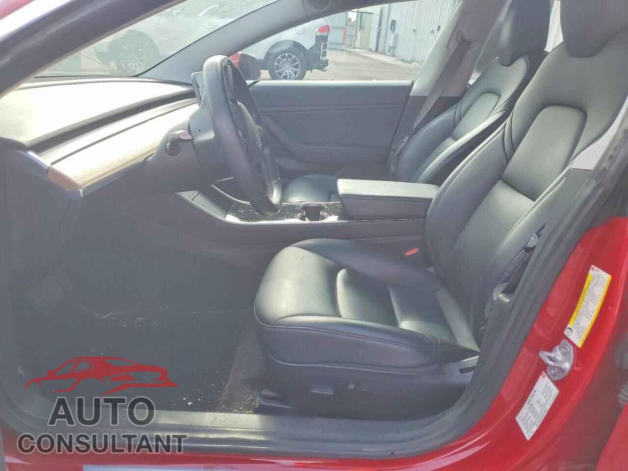 TESLA MODEL 3 2018 - 5YJ3E1EA2JF153827