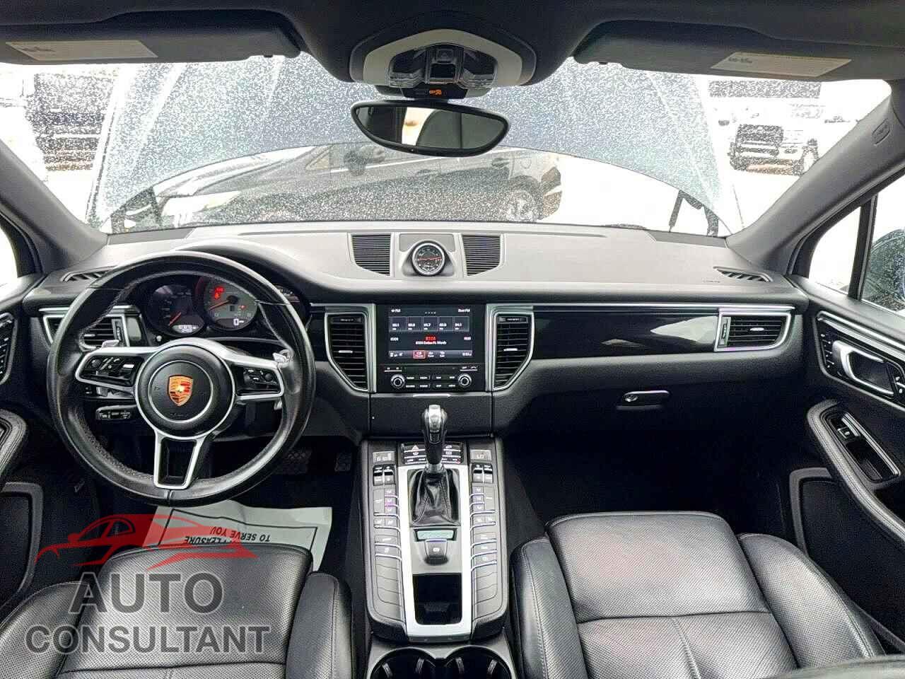 PORSCHE MACAN 2018 - WP1AB2A5XJLB34419