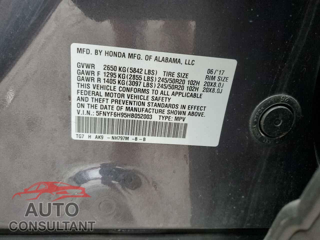 HONDA PILOT 2017 - 5FNYF6H95HB052003