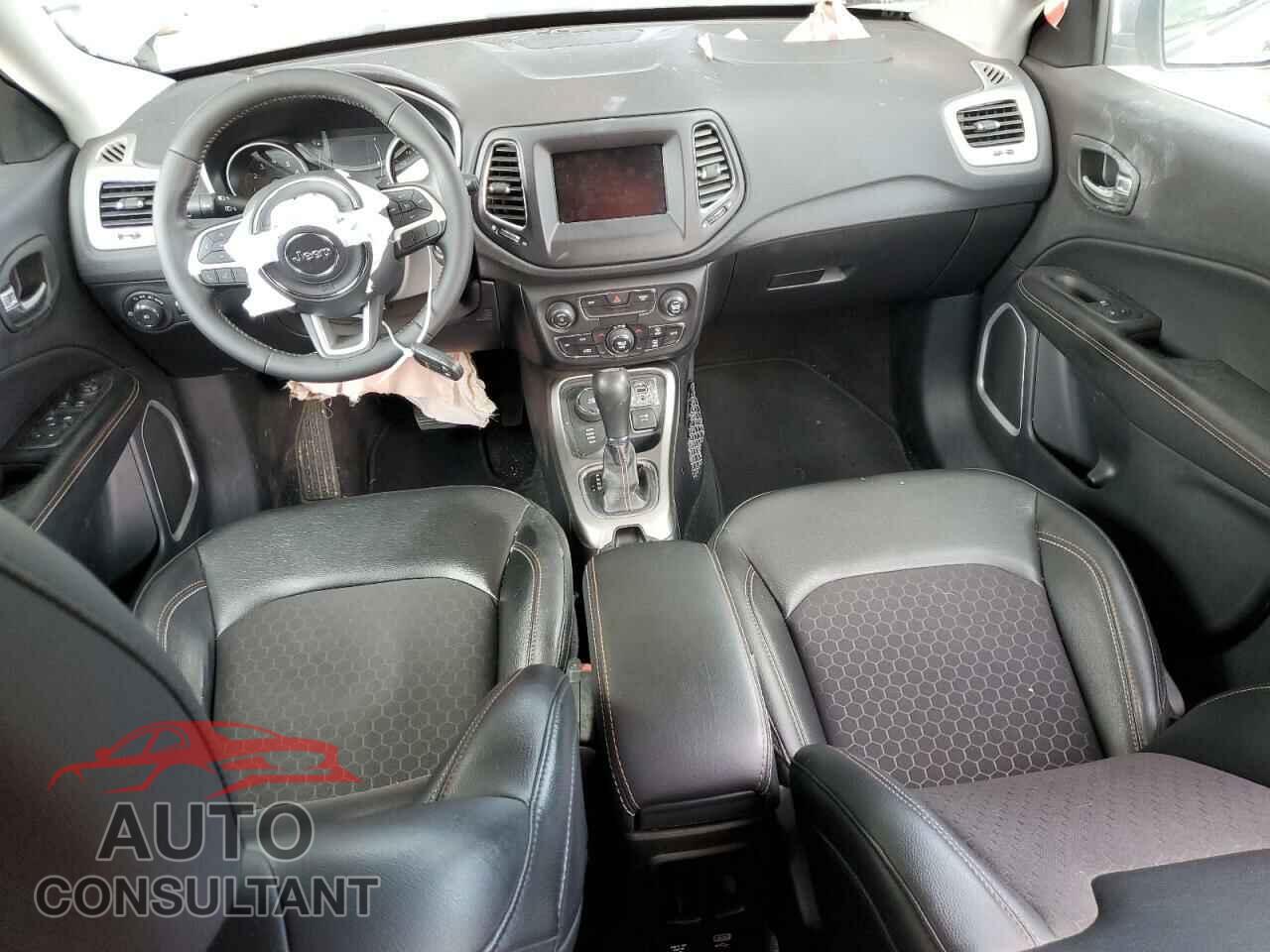 JEEP COMPASS 2019 - 3C4NJDBB0KT791502