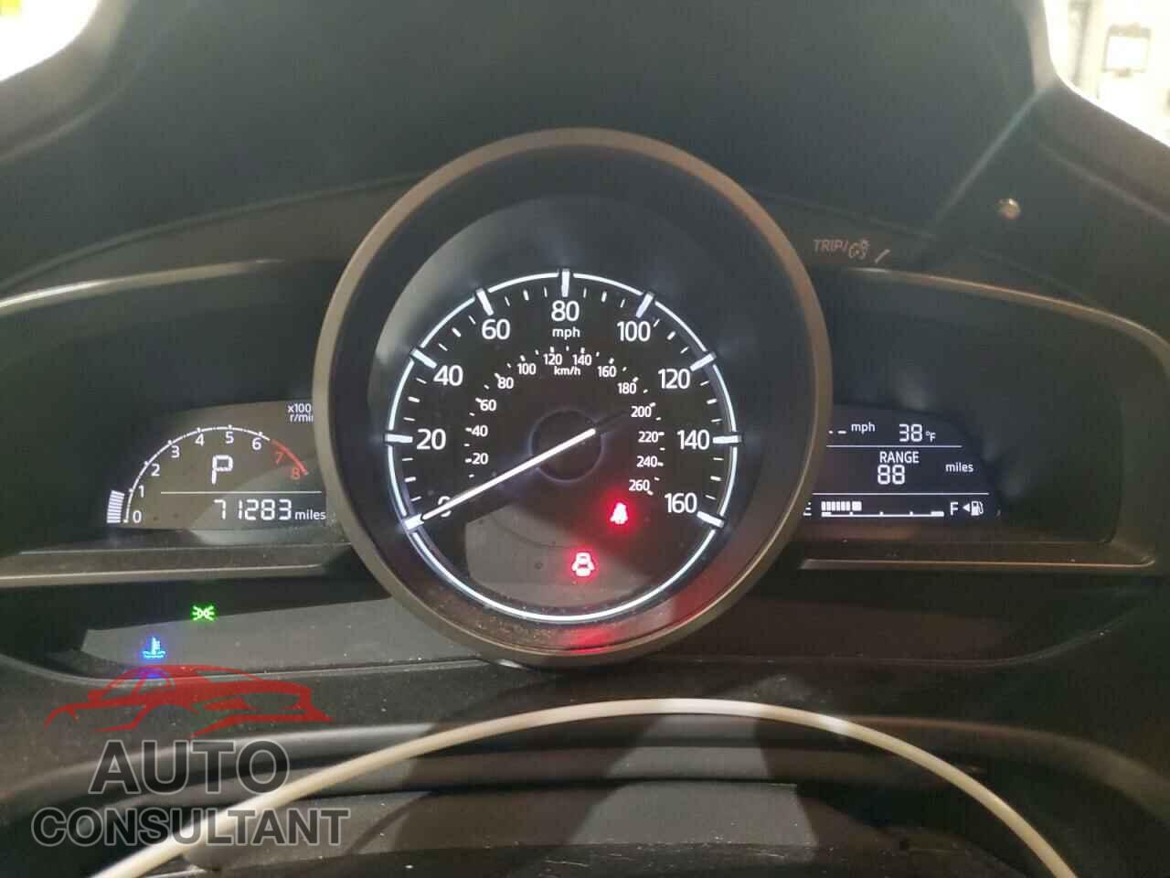 MAZDA 3 2017 - 3MZBN1V78HM148568