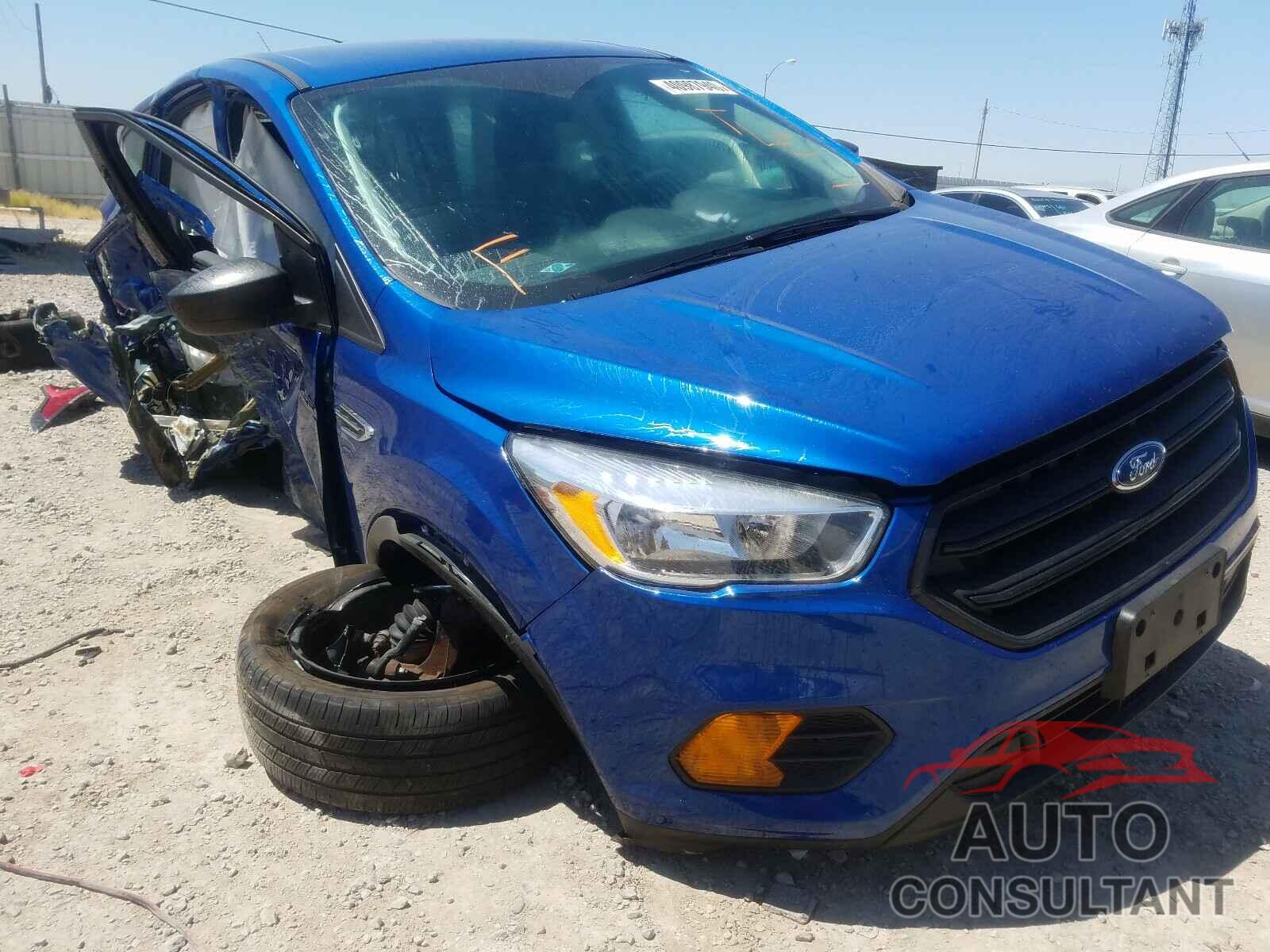 FORD ESCAPE 2017 - 1FMCU0F78HUB53697