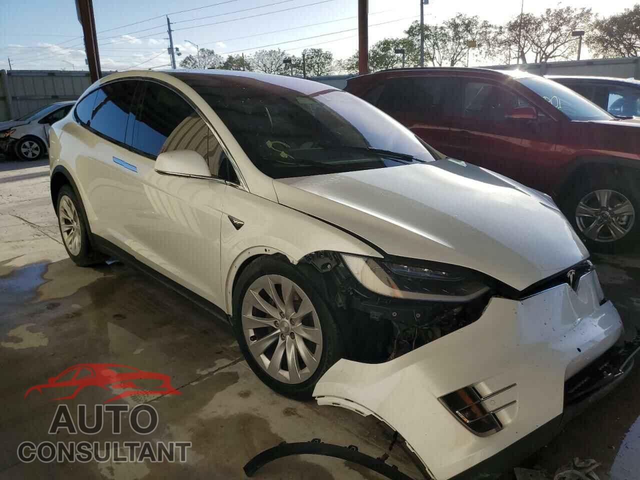 TESLA MODEL X 2017 - 5YJXCDE29HF077423