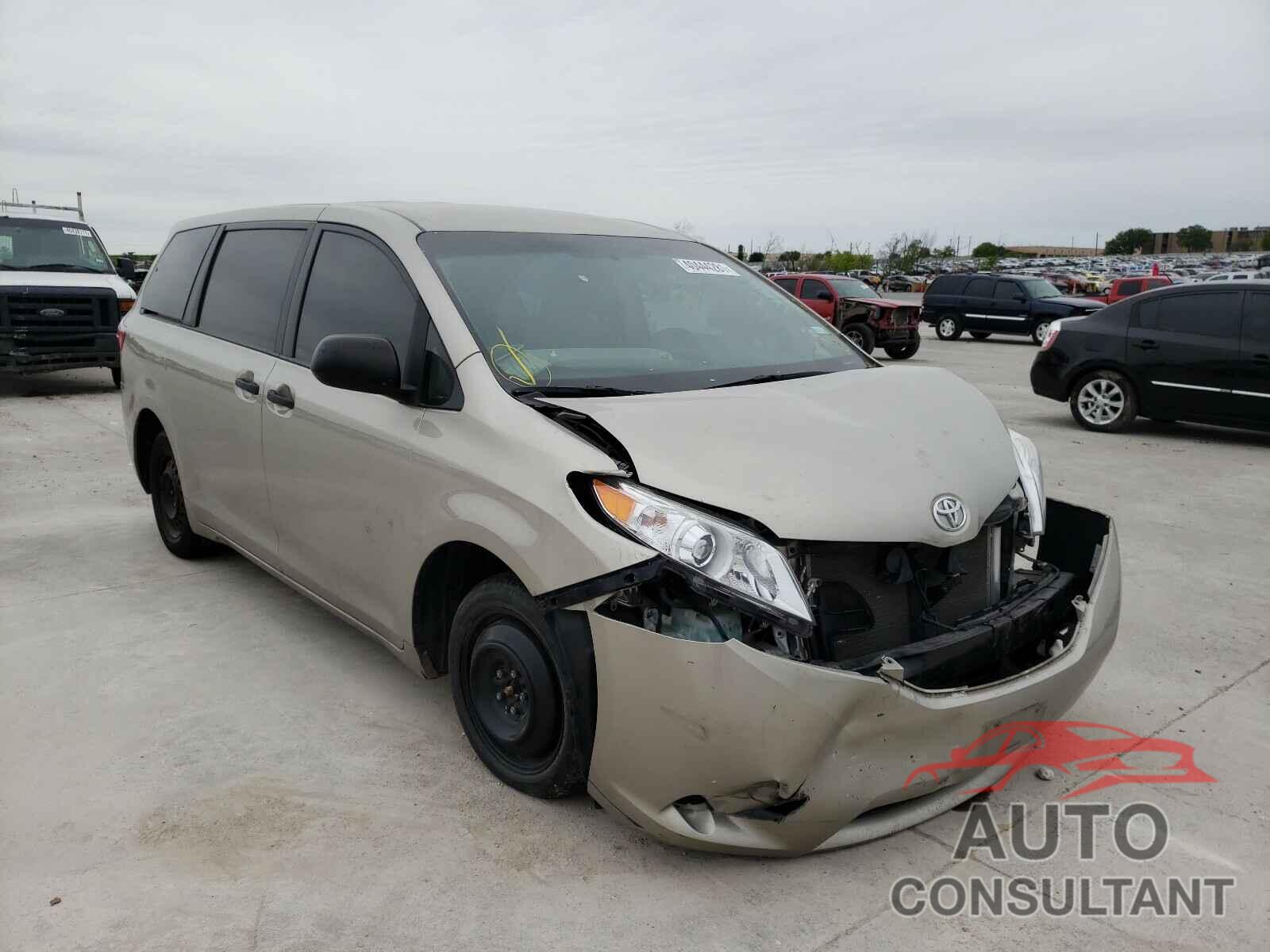 TOYOTA SIENNA 2017 - 5TDZZ3DC5HS776877