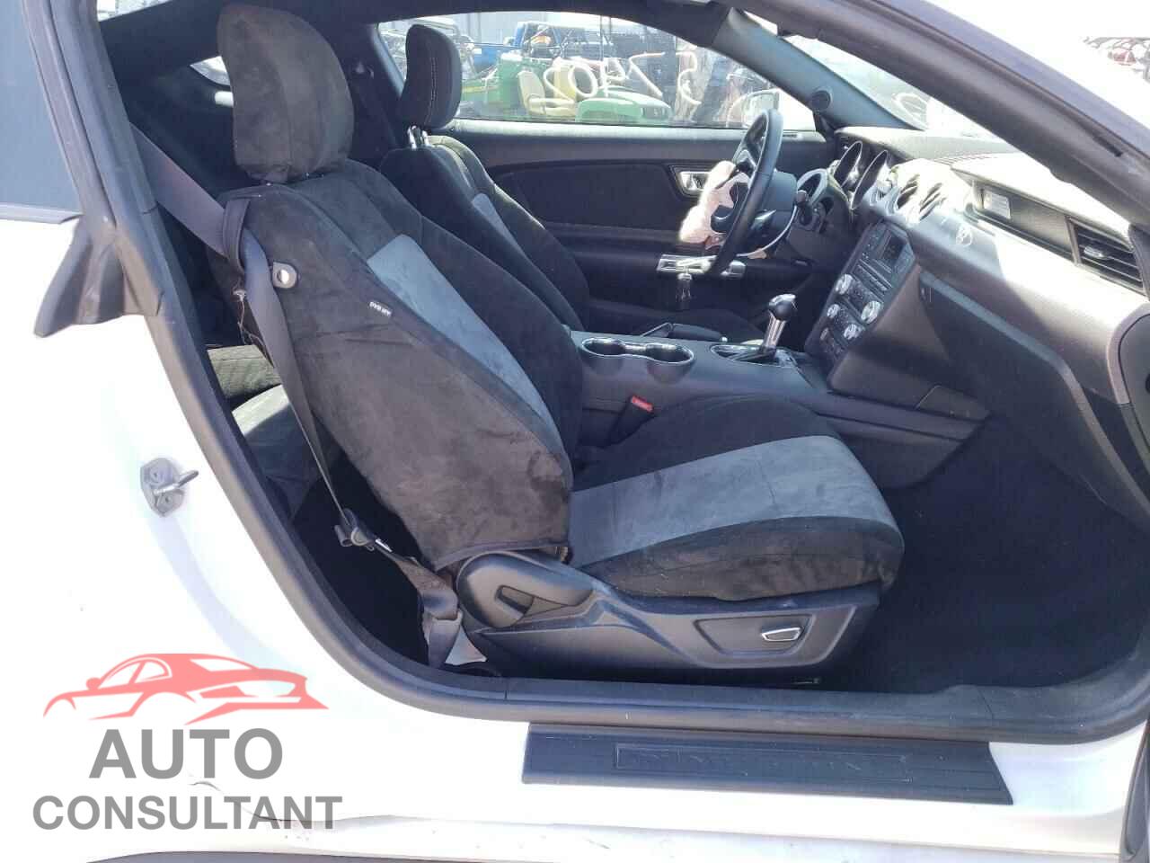 FORD MUSTANG 2016 - 1FA6P8CF6G5221237