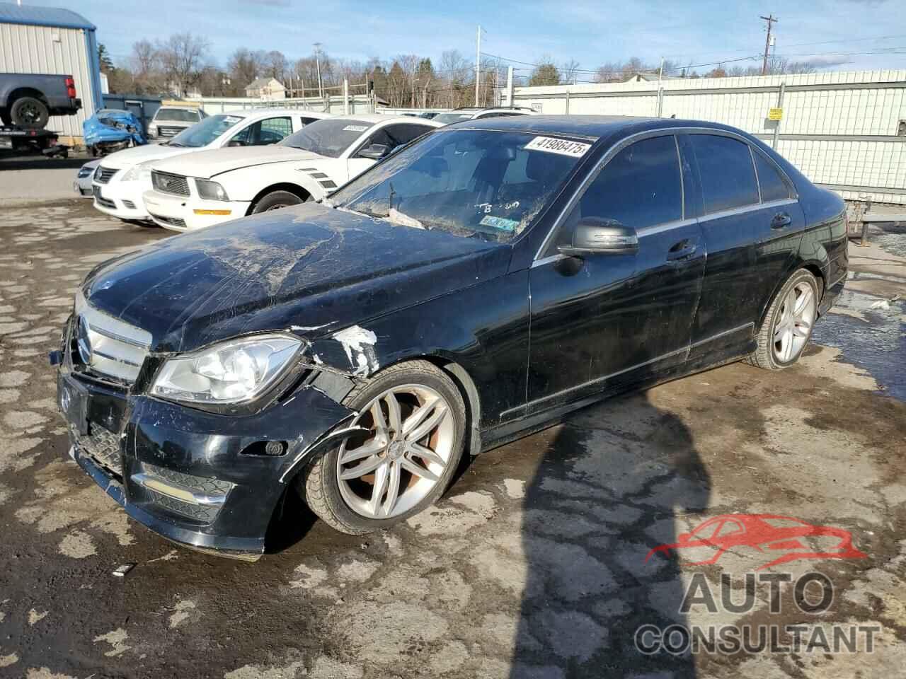 MERCEDES-BENZ C-CLASS 2012 - WDDGF8BB1CR238326