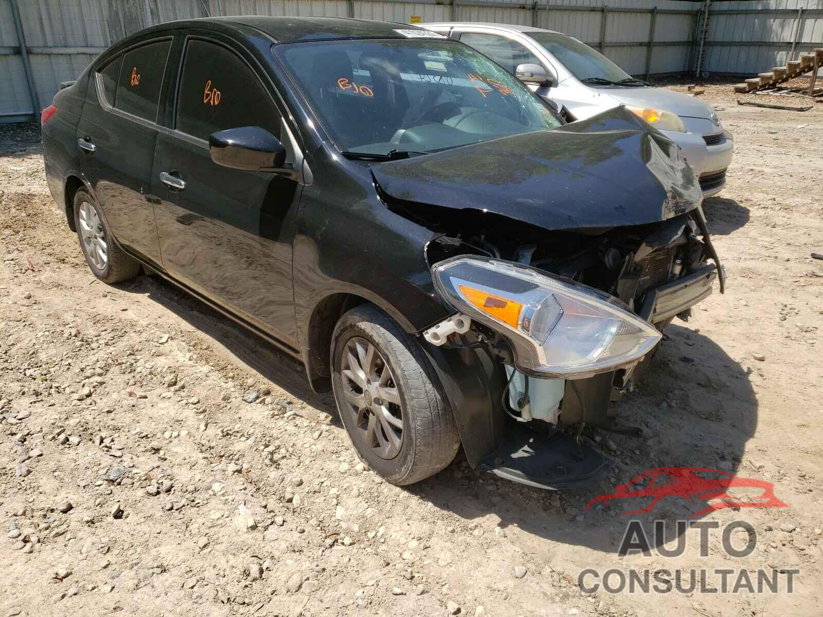 NISSAN VERSA 2017 - 3N1CN7AP8HL854805