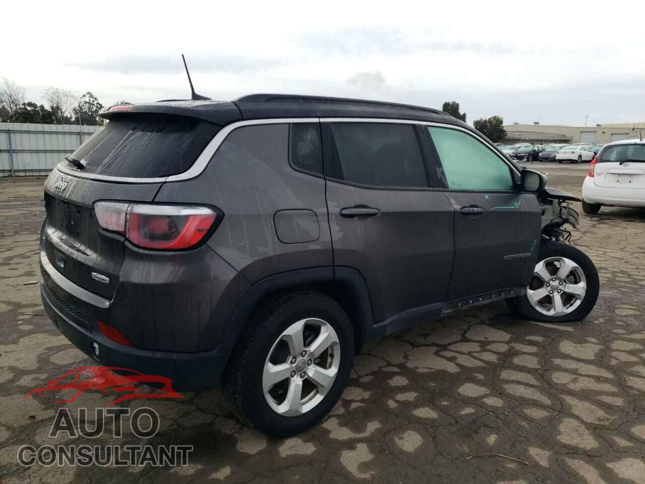 JEEP COMPASS 2018 - 3C4NJDBB2JT136109