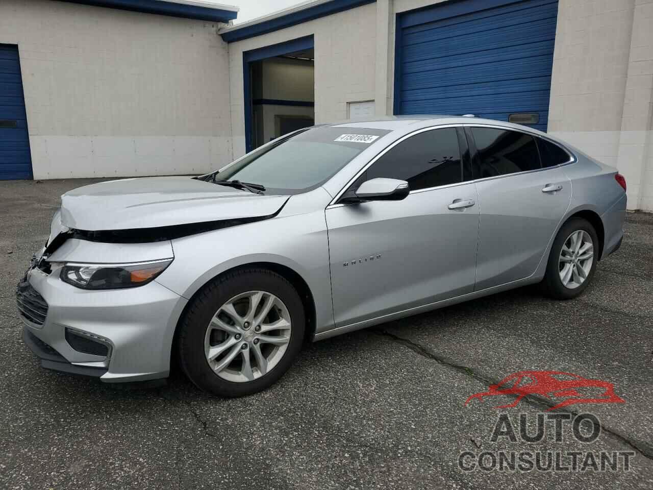 CHEVROLET MALIBU 2018 - 1G1ZD5ST0JF175923