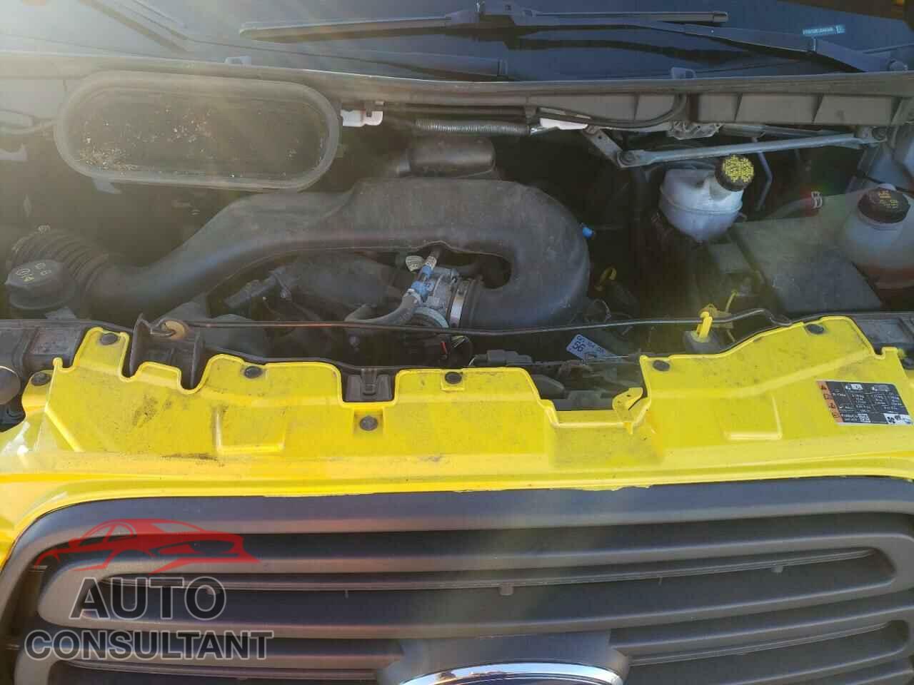 FORD TRANSIT 2018 - 1FTYR1CM7JKA41440